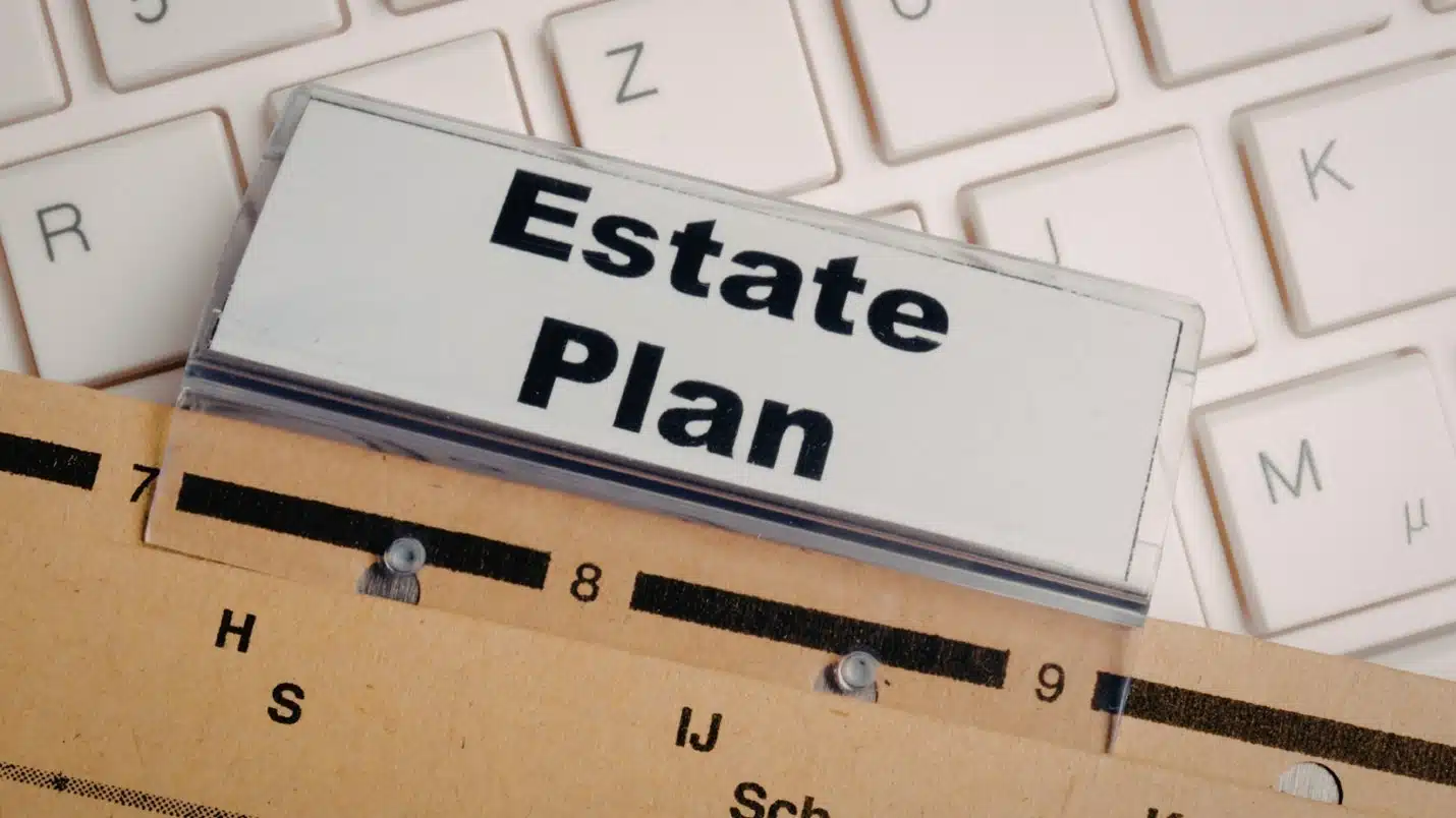 Estate Planning for Same-Sex Couples: Why Proper Notarization Matters 3 rnn 2